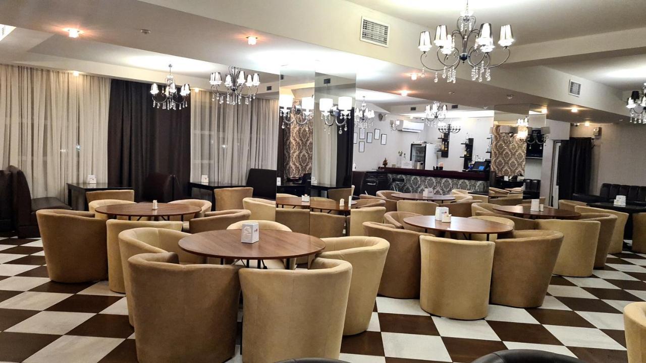 Petropavlovskaya Borshchagovka Congress Hotel Verhovina מראה חיצוני תמונה