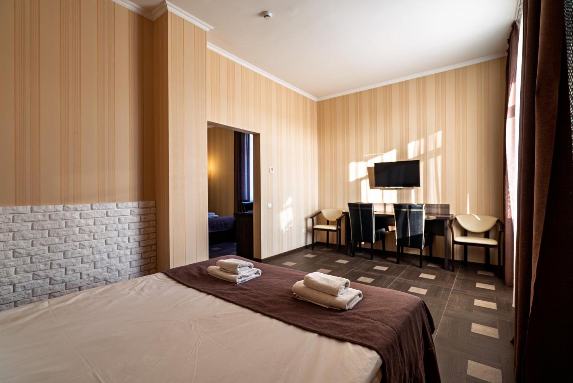 Petropavlovskaya Borshchagovka Congress Hotel Verhovina מראה חיצוני תמונה