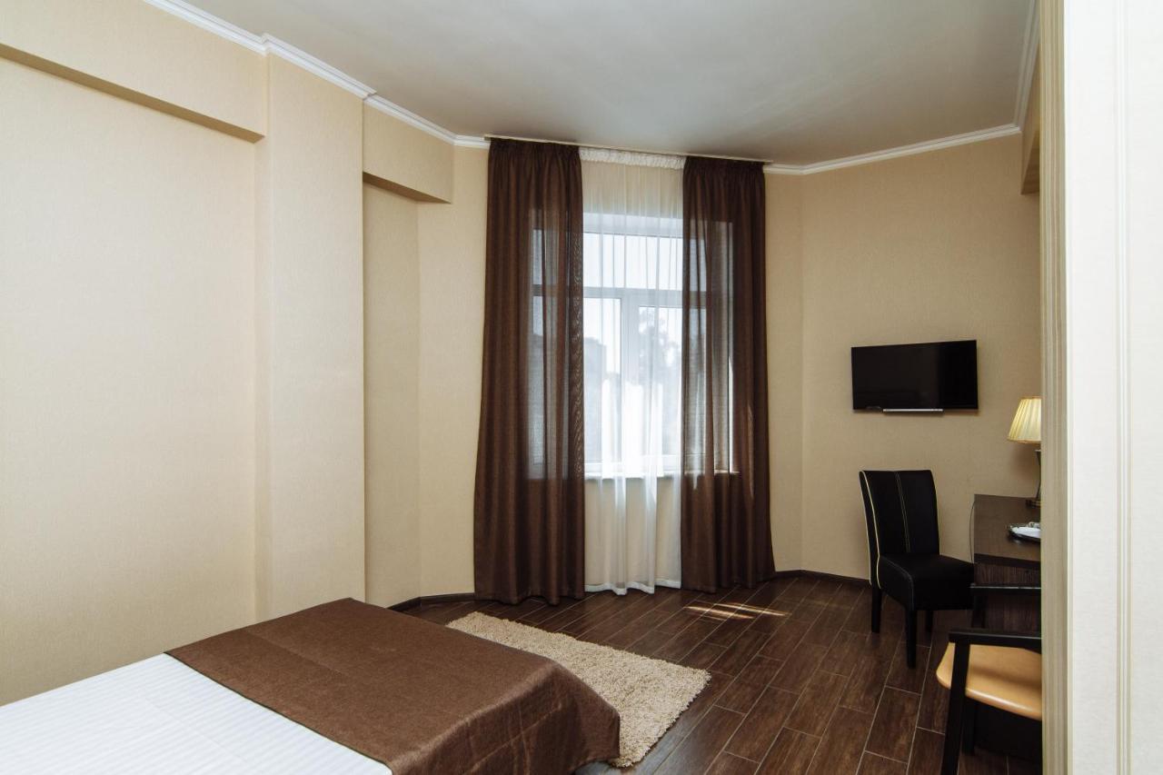 Petropavlovskaya Borshchagovka Congress Hotel Verhovina מראה חיצוני תמונה