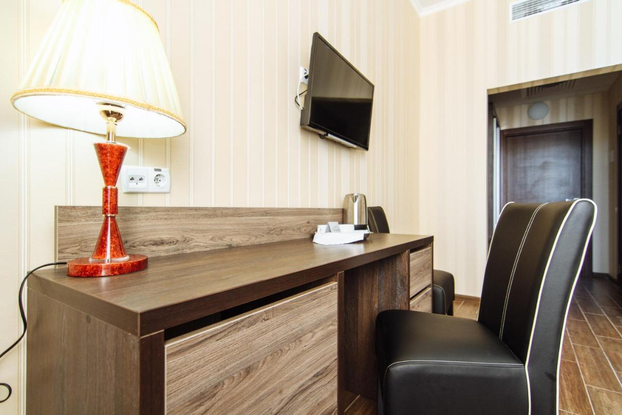 Petropavlovskaya Borshchagovka Congress Hotel Verhovina מראה חיצוני תמונה